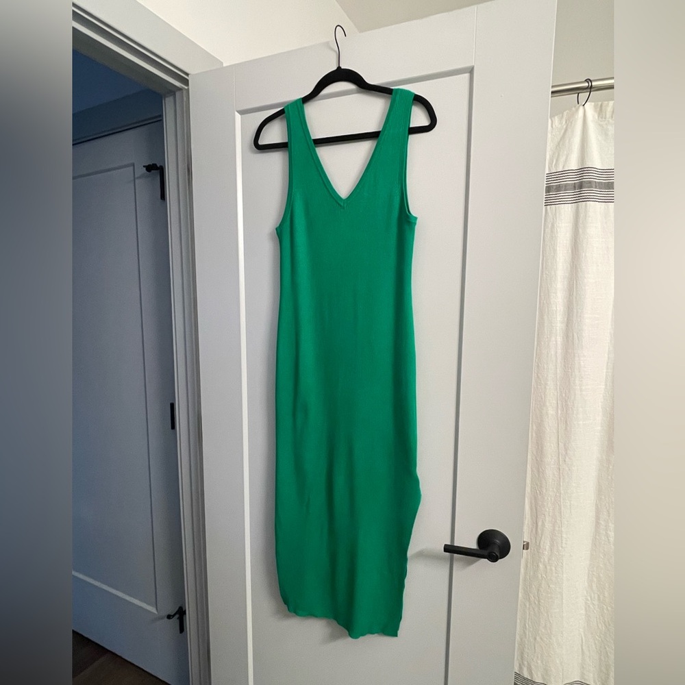 House of Harlow 1960 green ribbed midi dress